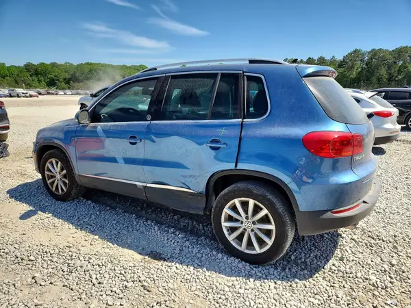 WVGRV7AX9HW501244 2017 VOLKSWAGEN TIGUAN - Image 2