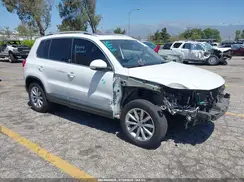WVGRV7AX9HW503608 2017 VOLKSWAGEN TIGUAN