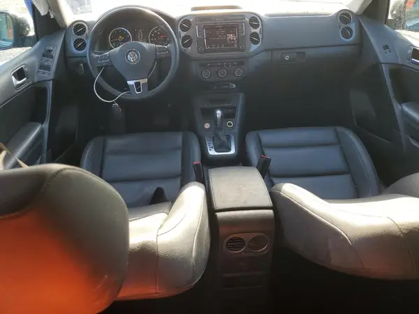 WVGRV7AXXHK002430 2017 VOLKSWAGEN TIGUAN - Image 8