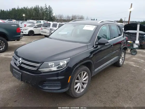 WVGRV7AXXHW507120 2017 VOLKSWAGEN TIGUAN - Image 2