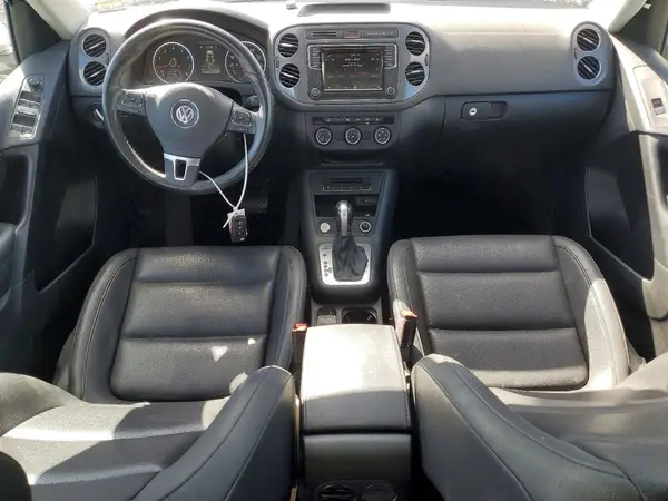 WVGSV7AX0HK005936 2017 VOLKSWAGEN TIGUAN - Image 8