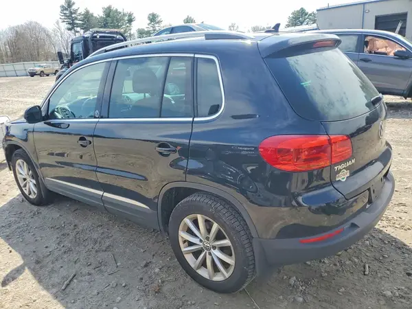 WVGSV7AX0HK008738 2017 VOLKSWAGEN TIGUAN - Image 2