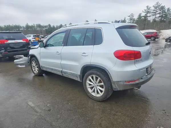 WVGSV7AX0HK014507 2017 VOLKSWAGEN TIGUAN - Image 2