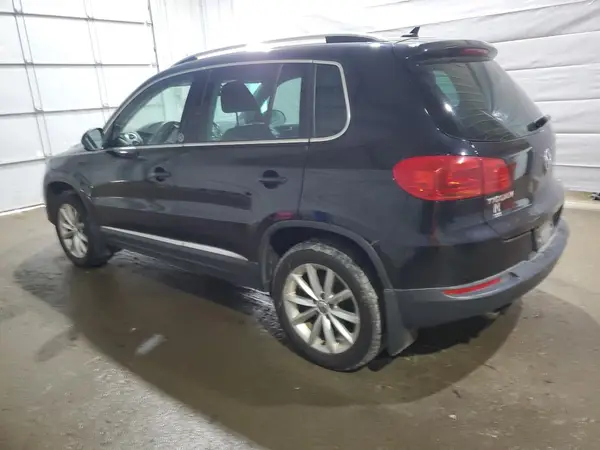 WVGSV7AX0HW502932 2017 VOLKSWAGEN TIGUAN - Image 2