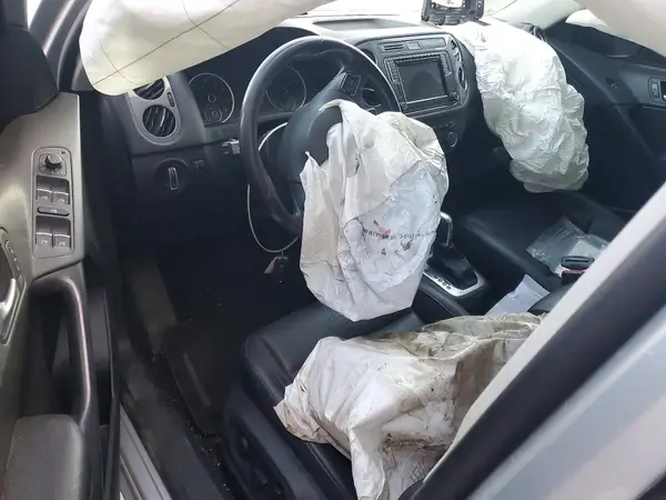 WVGSV7AX0HW513218 2017 VOLKSWAGEN TIGUAN - Image 8