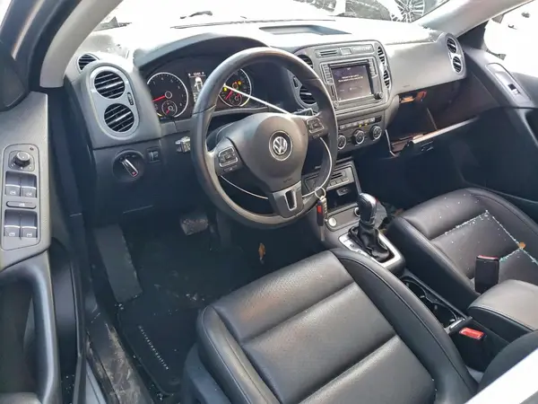 WVGSV7AX1HK006089 2017 VOLKSWAGEN TIGUAN - Image 8