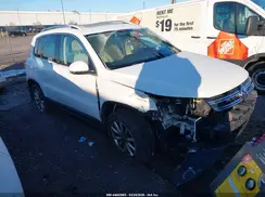 WVGSV7AX1HK028822 2017 VOLKSWAGEN TIGUAN