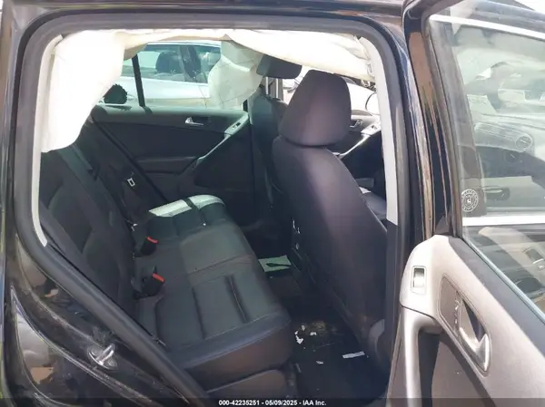 WVGSV7AX1HW503670 2017 VOLKSWAGEN TIGUAN - Image 8