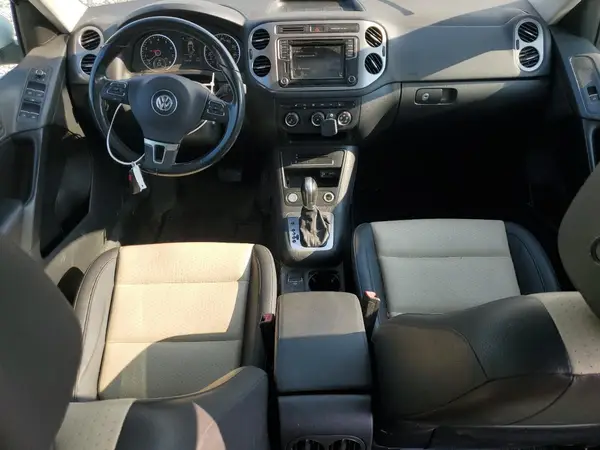 WVGSV7AX2HK002729 2017 VOLKSWAGEN TIGUAN - Image 8