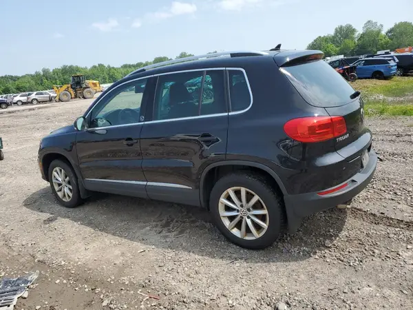 WVGSV7AX2HK002956 2017 VOLKSWAGEN TIGUAN - Image 2