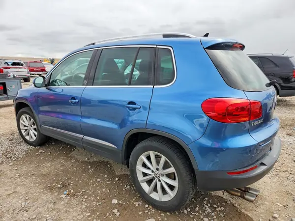 WVGSV7AX2HK009793 2017 VOLKSWAGEN TIGUAN - Image 2