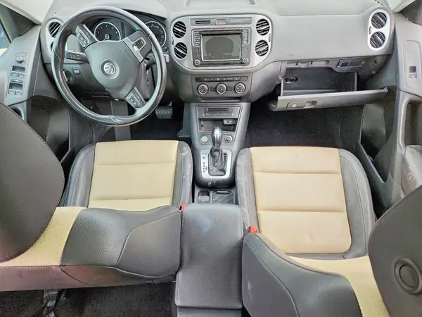 WVGSV7AX2HK009793 2017 VOLKSWAGEN TIGUAN - Image 8