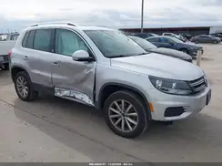 WVGSV7AX2HK014332 2017 VOLKSWAGEN TIGUAN