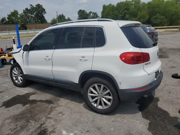 WVGSV7AX2HK017523 2017 VOLKSWAGEN TIGUAN - Image 2