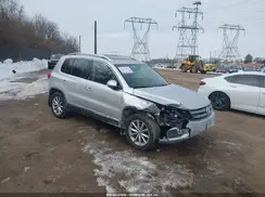 WVGSV7AX2HK018719 2017 VOLKSWAGEN TIGUAN