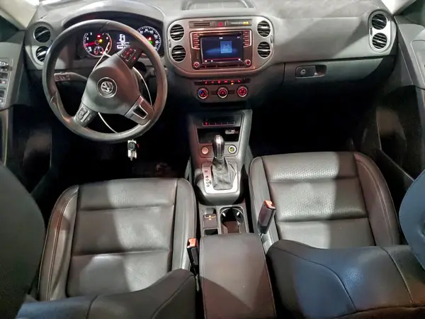 WVGSV7AX2HK033267 2017 VOLKSWAGEN TIGUAN - Image 8