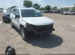 WVGSV7AX2HW502690 2017 VOLKSWAGEN TIGUAN