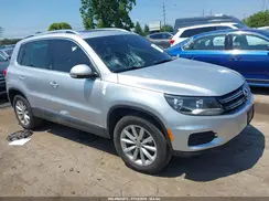 WVGSV7AX3HK019040 2017 VOLKSWAGEN TIGUAN