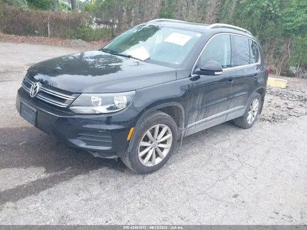 WVGSV7AX3HK037795 2017 VOLKSWAGEN TIGUAN - Image 2