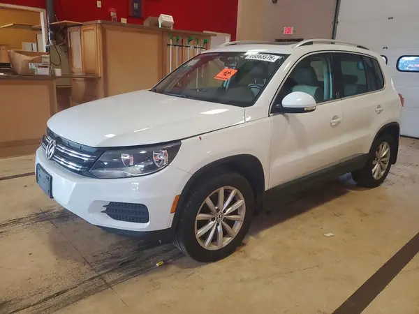 WVGSV7AX3HW500169 2017 VOLKSWAGEN TIGUAN - Image 1