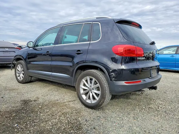 WVGSV7AX3HW500382 2017 VOLKSWAGEN TIGUAN - Image 2