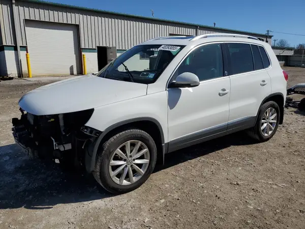 WVGSV7AX4HK004207 2017 VOLKSWAGEN TIGUAN - Image 1