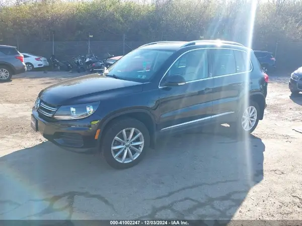 WVGSV7AX4HK006359 2017 VOLKSWAGEN TIGUAN - Image 2