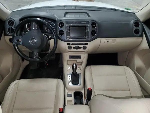 WVGSV7AX4HK016261 2017 VOLKSWAGEN TIGUAN - Image 8