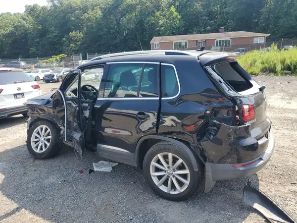 WVGSV7AX4HK022111 2017 VOLKSWAGEN TIGUAN - Image 2