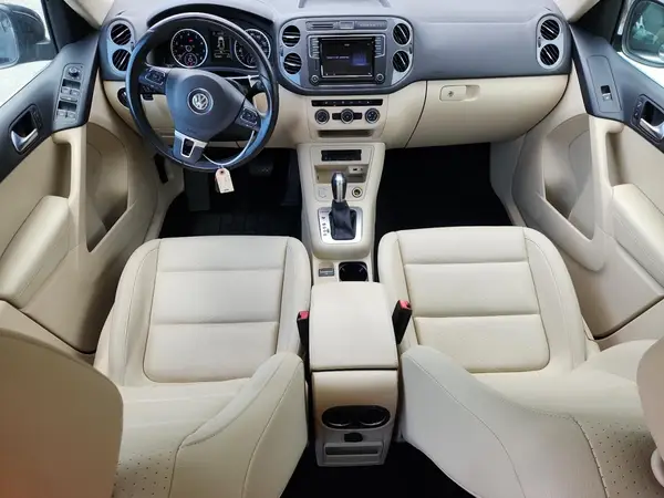 WVGSV7AX4HW503243 2017 VOLKSWAGEN TIGUAN - Image 8