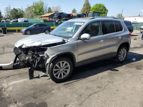 WVGSV7AX4HW513416 2017 VOLKSWAGEN TIGUAN - Image 1