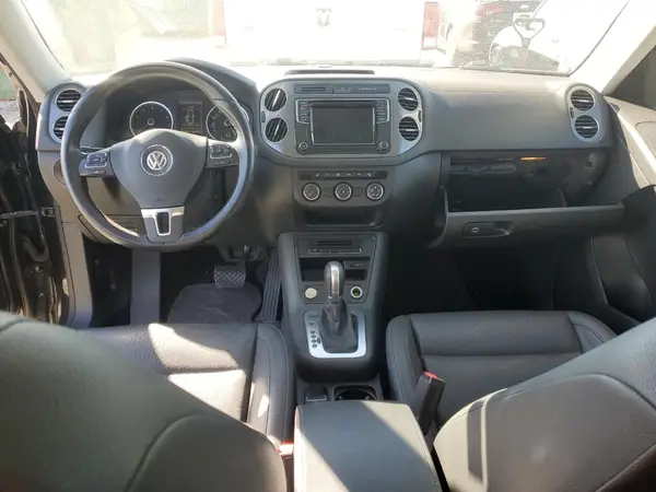 WVGSV7AX5HK004202 2017 VOLKSWAGEN TIGUAN - Image 8