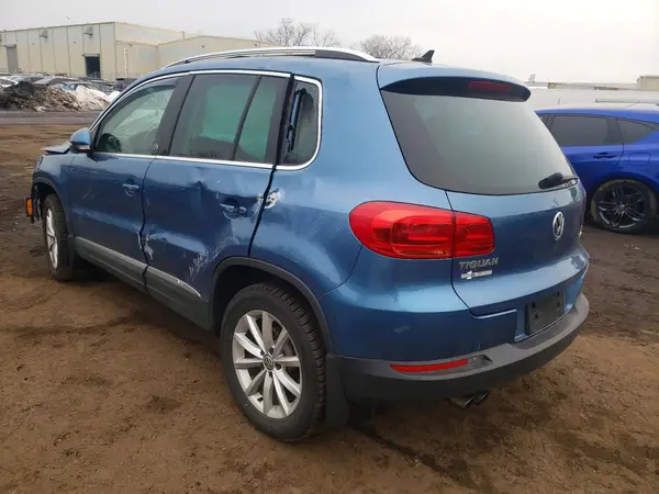 WVGSV7AX5HK004572 2017 VOLKSWAGEN TIGUAN - Image 2