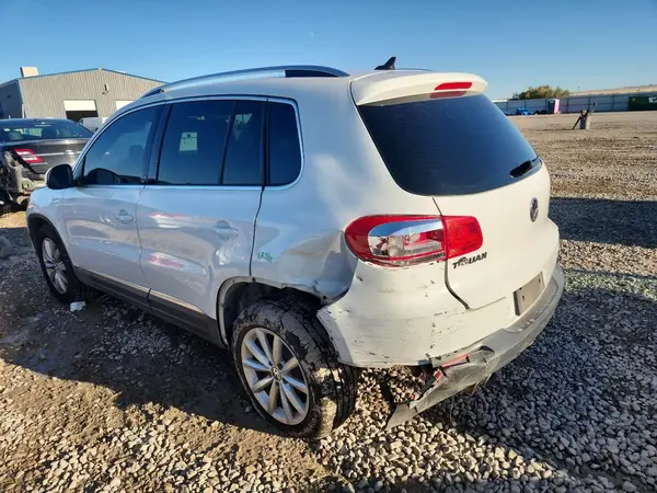WVGSV7AX5HK009741 2017 VOLKSWAGEN TIGUAN - Image 2