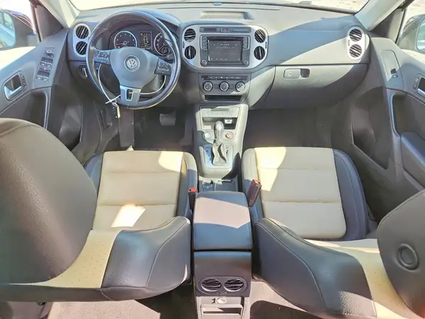 WVGSV7AX6HK012311 2017 VOLKSWAGEN TIGUAN - Image 8