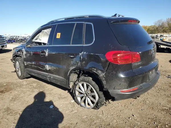 WVGSV7AX6HK023616 2017 VOLKSWAGEN TIGUAN - Image 2