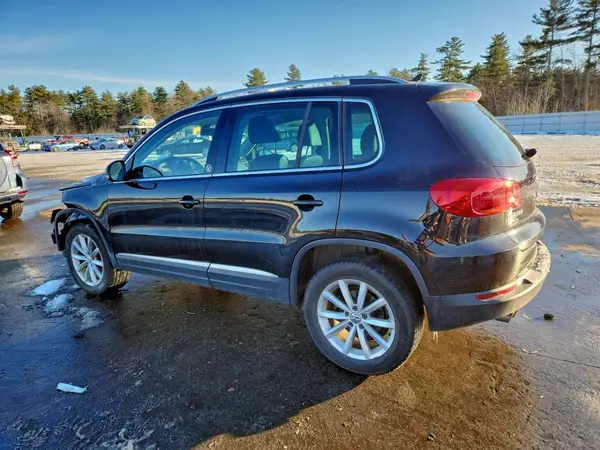 WVGSV7AX6HW500599 2017 VOLKSWAGEN TIGUAN - Image 2