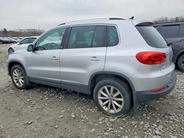 WVGSV7AX6HW503552 2017 VOLKSWAGEN TIGUAN - Image 2
