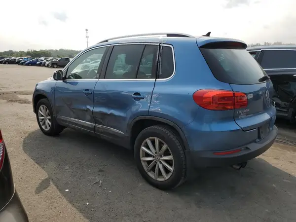WVGSV7AX7HK003407 2017 VOLKSWAGEN TIGUAN - Image 2
