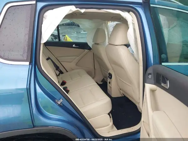 WVGSV7AX7HK007652 2017 VOLKSWAGEN TIGUAN - Image 8