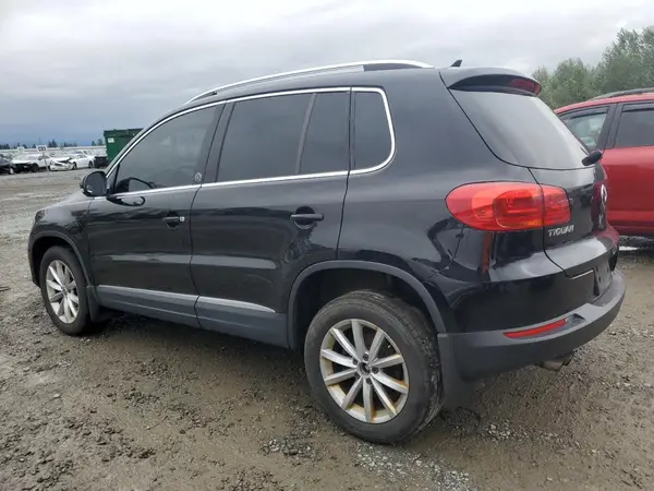 WVGSV7AX7HK007831 2017 VOLKSWAGEN TIGUAN - Image 2