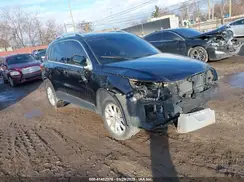 WVGSV7AX7HK027223 2017 VOLKSWAGEN TIGUAN