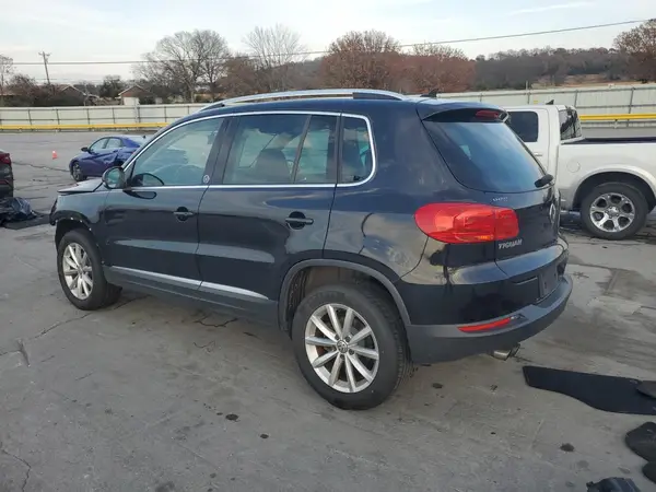 WVGSV7AX7HW500143 2017 VOLKSWAGEN TIGUAN - Image 2