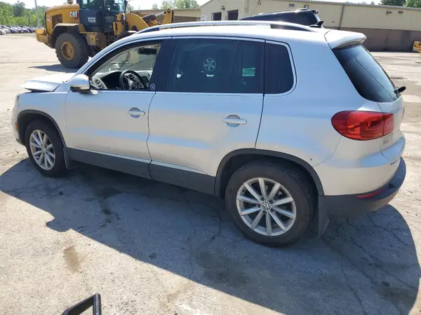 WVGSV7AX7HW507450 2017 VOLKSWAGEN TIGUAN - Image 2