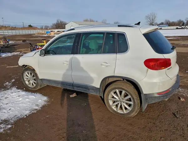WVGSV7AX7HW511157 2017 VOLKSWAGEN TIGUAN - Image 2