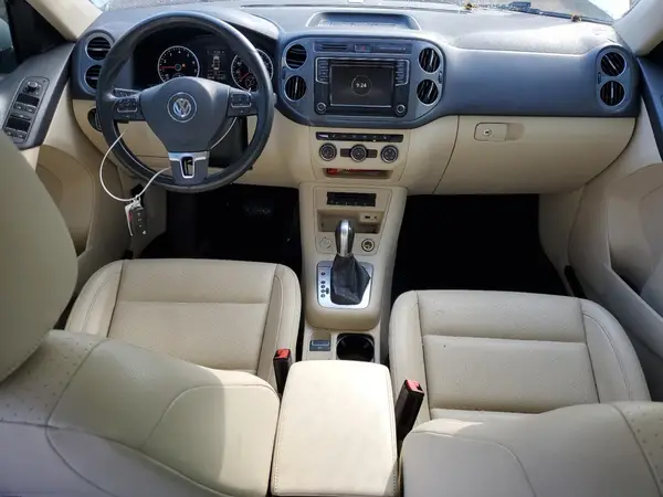 WVGSV7AX8HK010513 2017 VOLKSWAGEN TIGUAN - Image 8