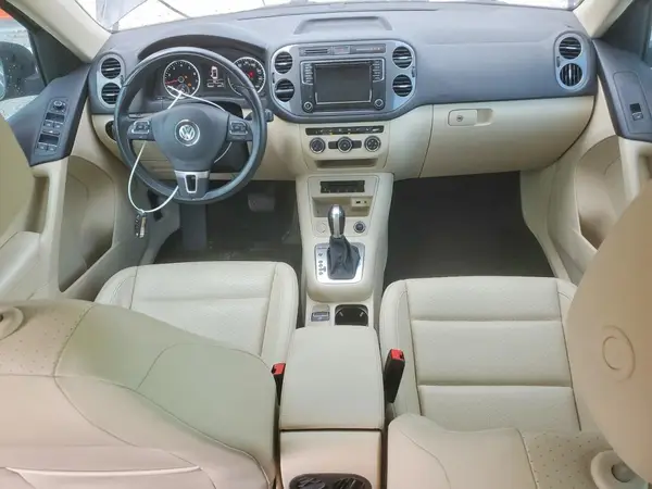 WVGSV7AX8HK014965 2017 VOLKSWAGEN TIGUAN - Image 8