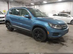 WVGSV7AX8HW501589 2017 VOLKSWAGEN TIGUAN