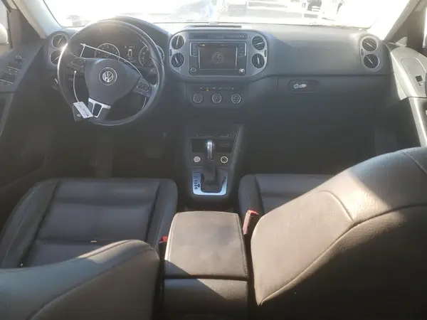 WVGSV7AX9HK004378 2017 VOLKSWAGEN TIGUAN - Image 8
