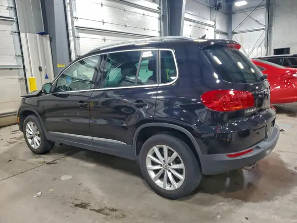 WVGSV7AX9HK008687 2017 VOLKSWAGEN TIGUAN - Image 2